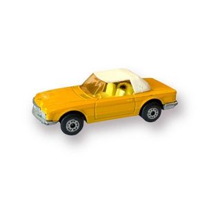 Vintage Matchbox 1973 Lesney Diecast Vehicle Car - Yellow No 5 Mercedes 350SL